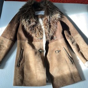 Jessica Simpson shearling lined coat size small barely worn